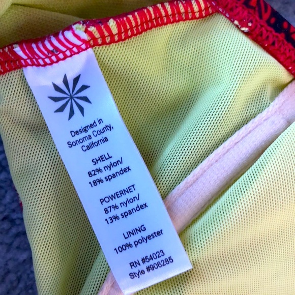 Athleta Bikini Top Quick Drying Padded UPF EUC 40B - Picture 3 of 3